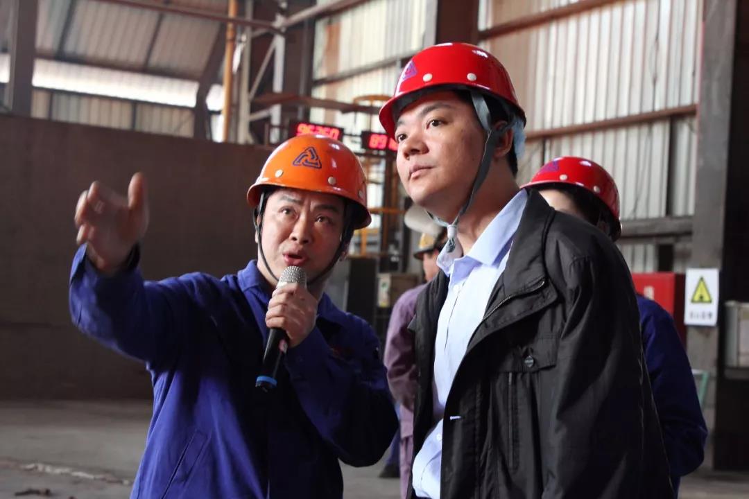 ��Ա����ͷ�����������������ȷ��������������¯����ţ